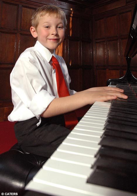 7-Year Old Pianist Makes History